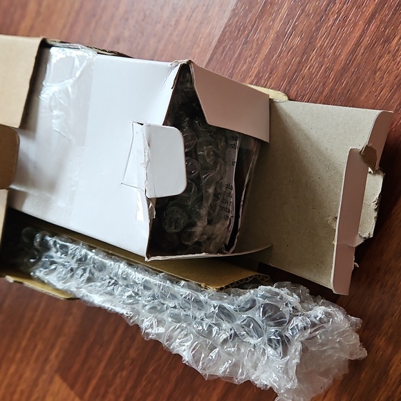 MOEN Genta 24" Towel Bar Matte Black NWT - Picture 6 of 6